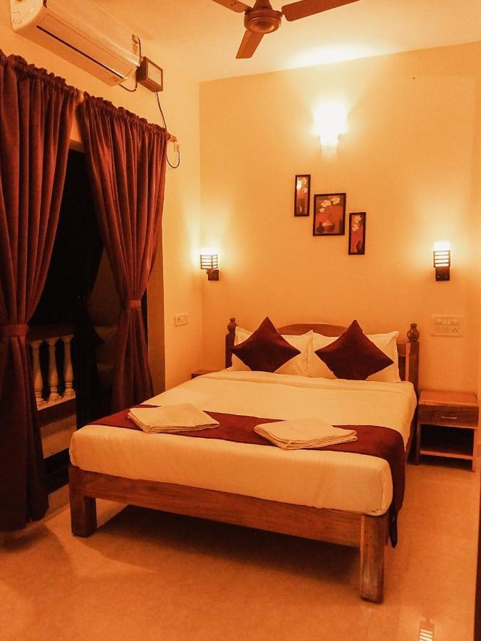 Casa De Menorah 호텔 Nerul  외부 사진