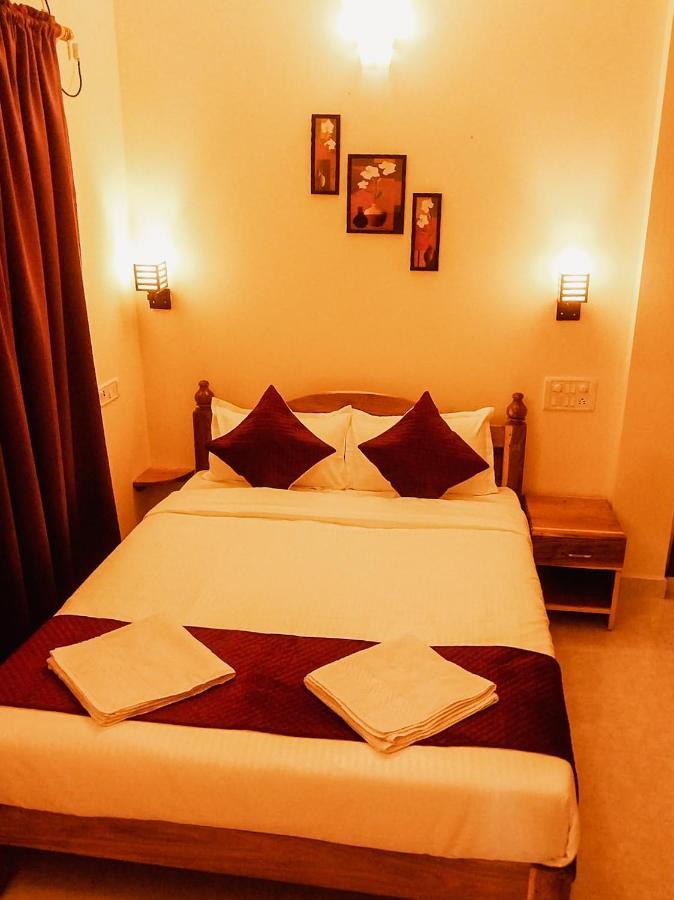 Casa De Menorah 호텔 Nerul  외부 사진